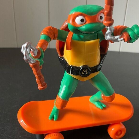 Nickelodeon TMNT Mutant Mayhem Sewer Shredders Mikey Ninja Turtles 2023 - Picture 2 of 6